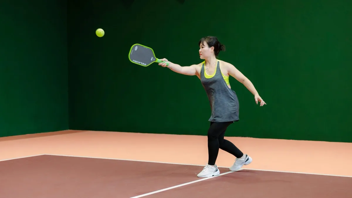 Beating Bangers: What I Learned Getting Smoked at Public Courts